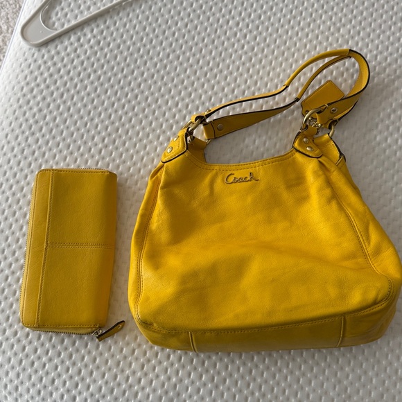 Coach Madison Leather Lindsey Satchel &  Wallet‎ - Picture 16 of 16